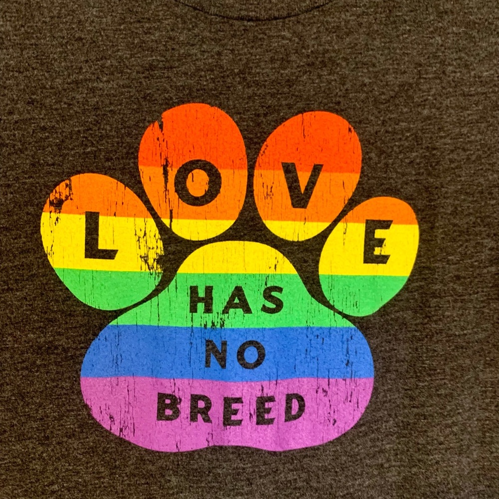 Love Has No Breed Medium T-shirt